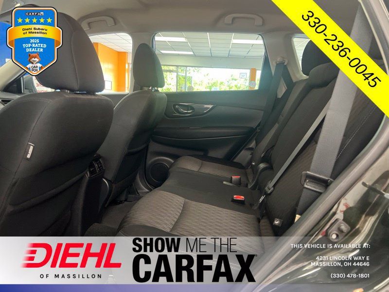 Used 2018 Nissan Rogue SV AWD/4WD image 19