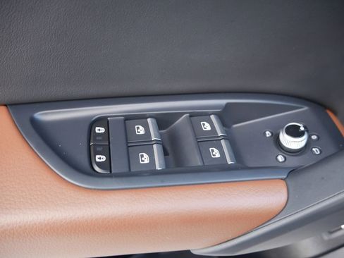 Certified 2023 Audi Q5 2.0T Premium w/ Convenience Package image 18