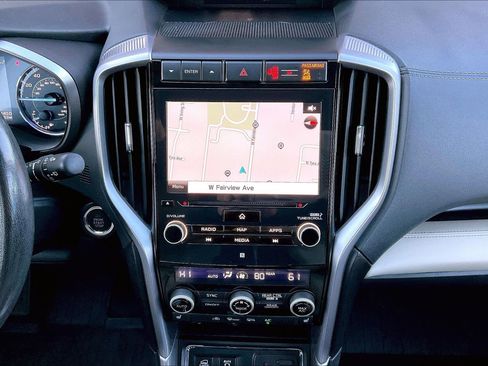 Used 2021 Subaru Ascent Limited w/ Technology Package image 9