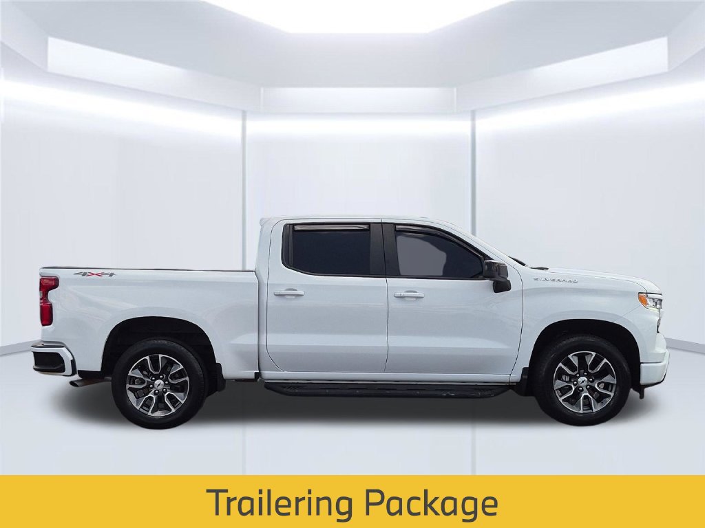 Used 2024 Chevrolet Silverado 1500 RST AWD/4WD image 7
