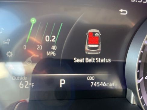 Used 2023 Toyota Highlander XLE image 14