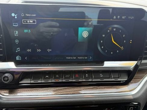 Certified 2022 Chevrolet Silverado 1500 LT AWD/4WD image 36