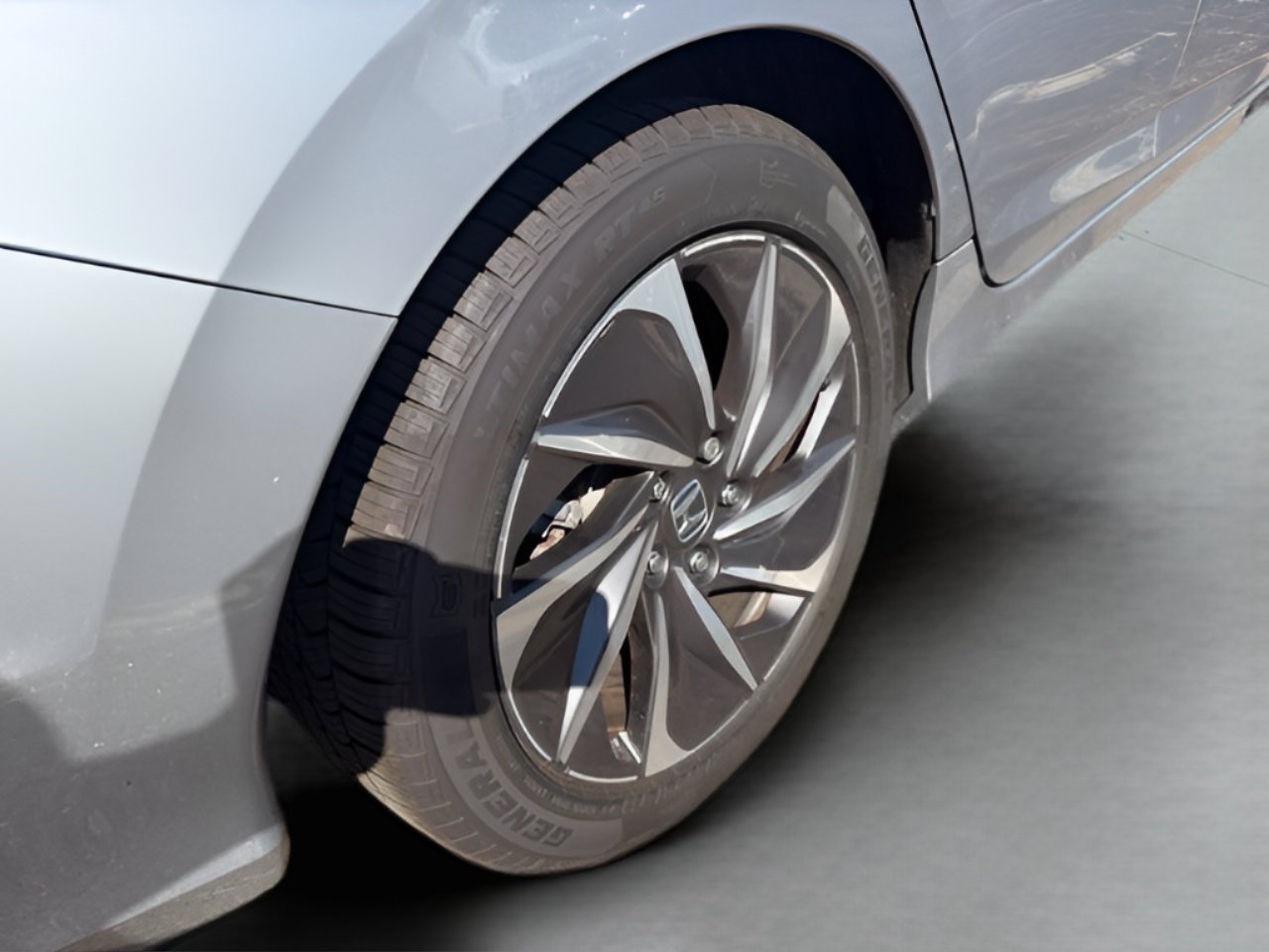 Used 2021 Honda Insight Touring image 11