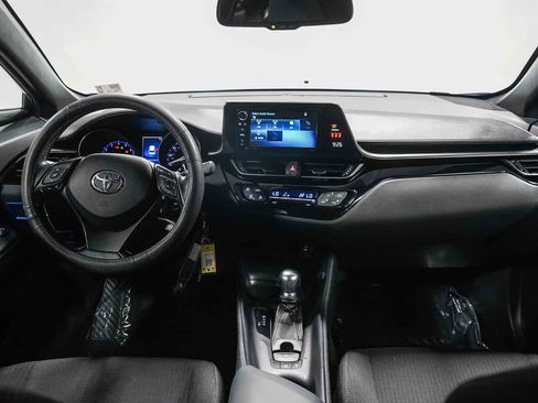 Certified 2018 Toyota C-HR XLE image 12