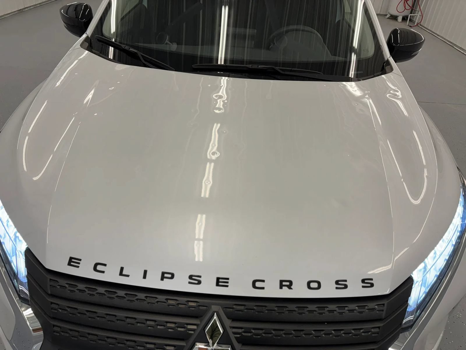 Used 2024 Mitsubishi Eclipse Cross LE AWD/4WD image 16