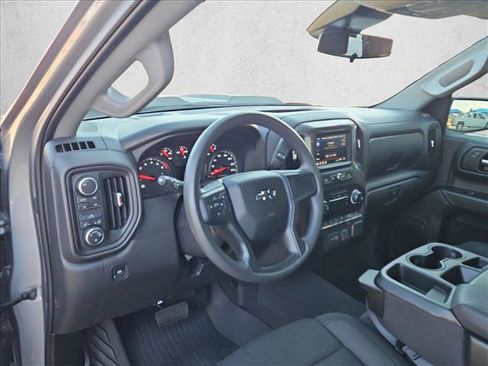 Used 2025 Chevrolet Silverado 1500 Custom Trail Boss AWD/4WD image 10