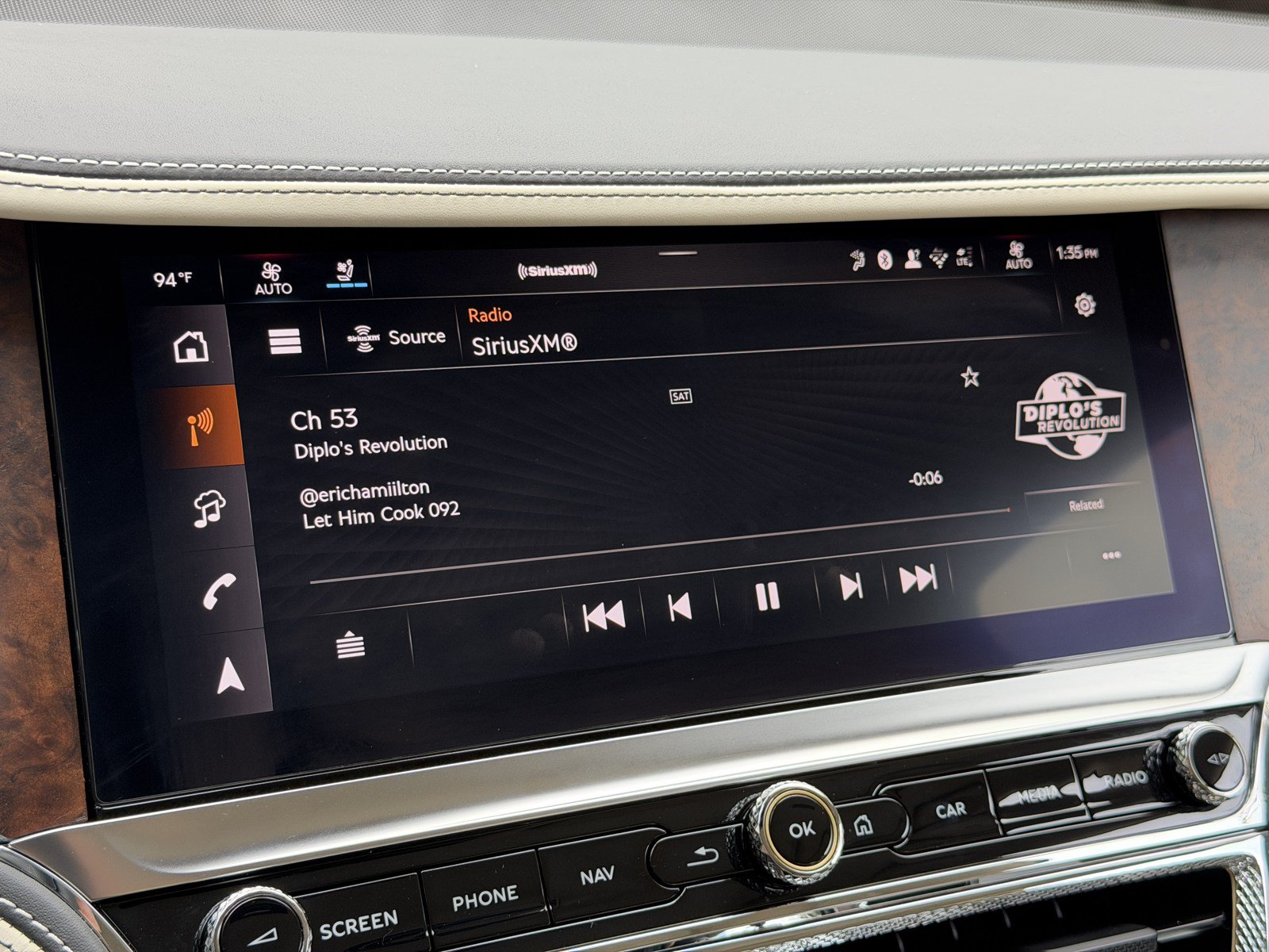 Used 2026 Bentley Flying Spur V8 AWD/4WD image 21