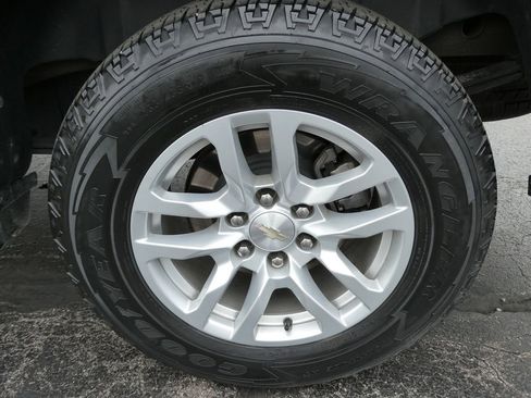 Certified 2019 Chevrolet Silverado 1500 LT w/ All-Star Edition RWD image 11