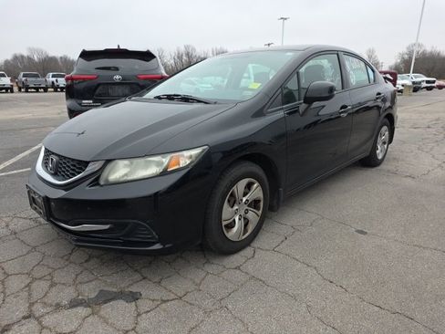Used 2013 Honda Civic LX image 3