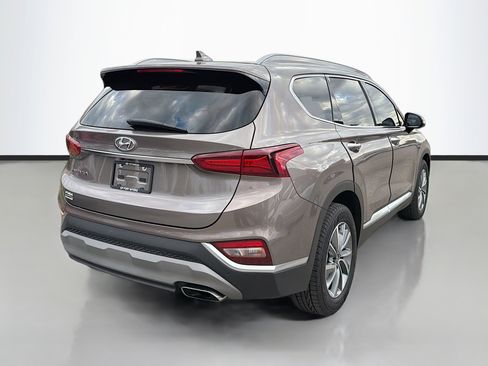 Used 2019 Hyundai Santa Fe Limited image 3