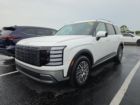 Used 2026 Hyundai Palisade SEL FWD image 6