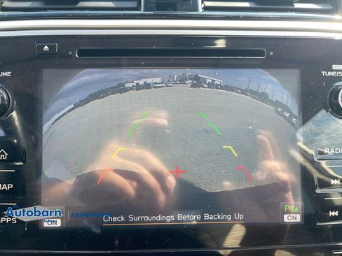 Used 2018 Subaru Outback 2.5i Limited AWD/4WD image 18