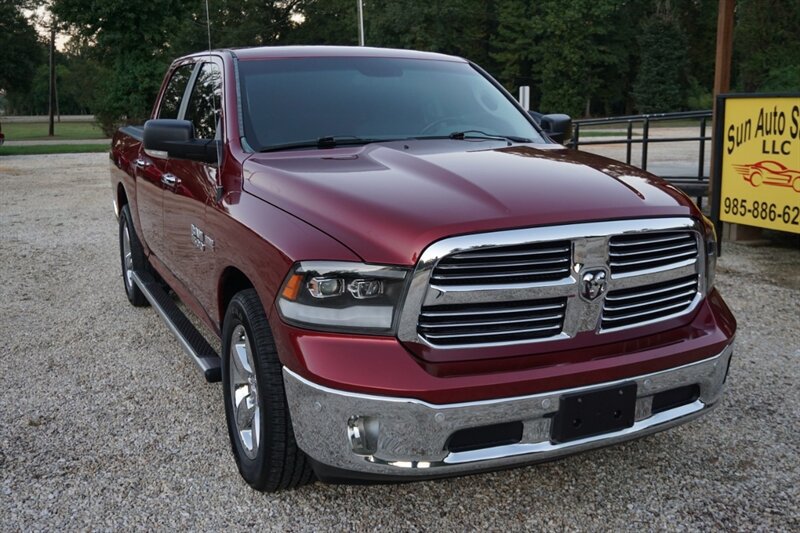 Used 2015 RAM 1500 Lone Star RWD image 3