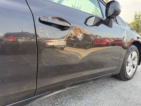 Used 2013 Honda Civic LX image 8