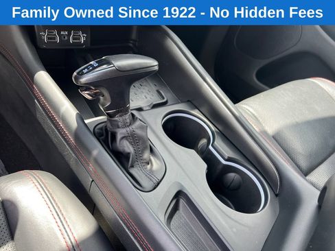 Used 2025 Jeep Grand Cherokee Limited w/ Luxury Tech Group II AWD/4WD image 34