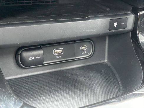Used 2024 Kia Seltos EX AWD/4WD image 29