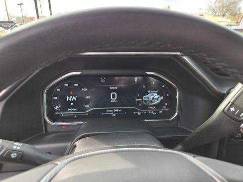 Used 2024 GMC Sierra 2500 Denali Ultimate image 15