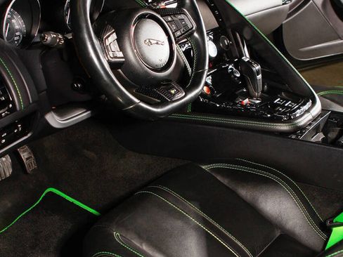 Used 2015 Jaguar F-TYPE R image 16