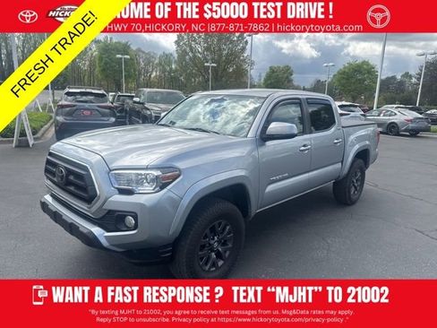 Used 2023 Toyota Tacoma SR5 w/ Technology Package image 2