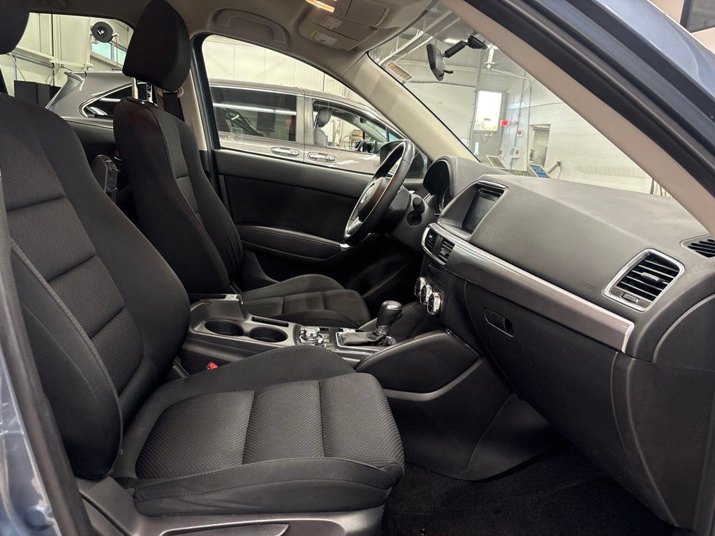 Used 2016 MAZDA CX-5 Touring FWD image 13