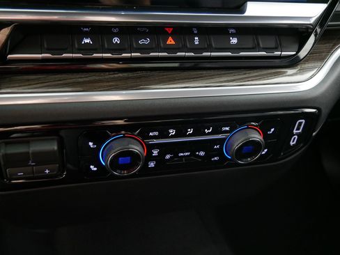 Used 2026 Chevrolet Silverado 1500 RST w/ Protection Package AWD/4WD image 23