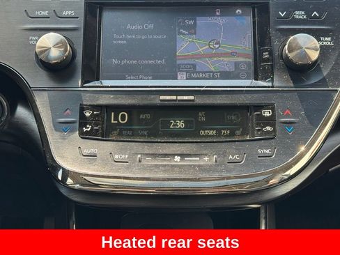 Used 2017 Toyota Avalon Limited w/ All Weather Liner Package image 26