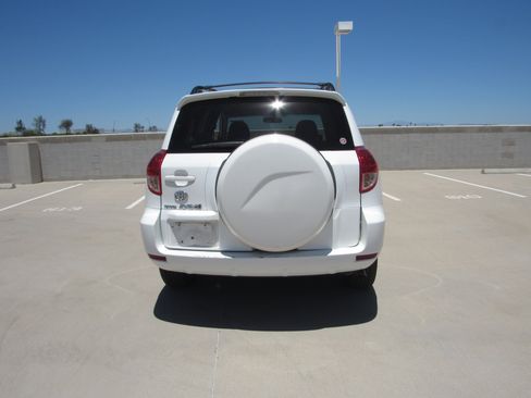 Used 2007 Toyota RAV4 2WD V6 image 6