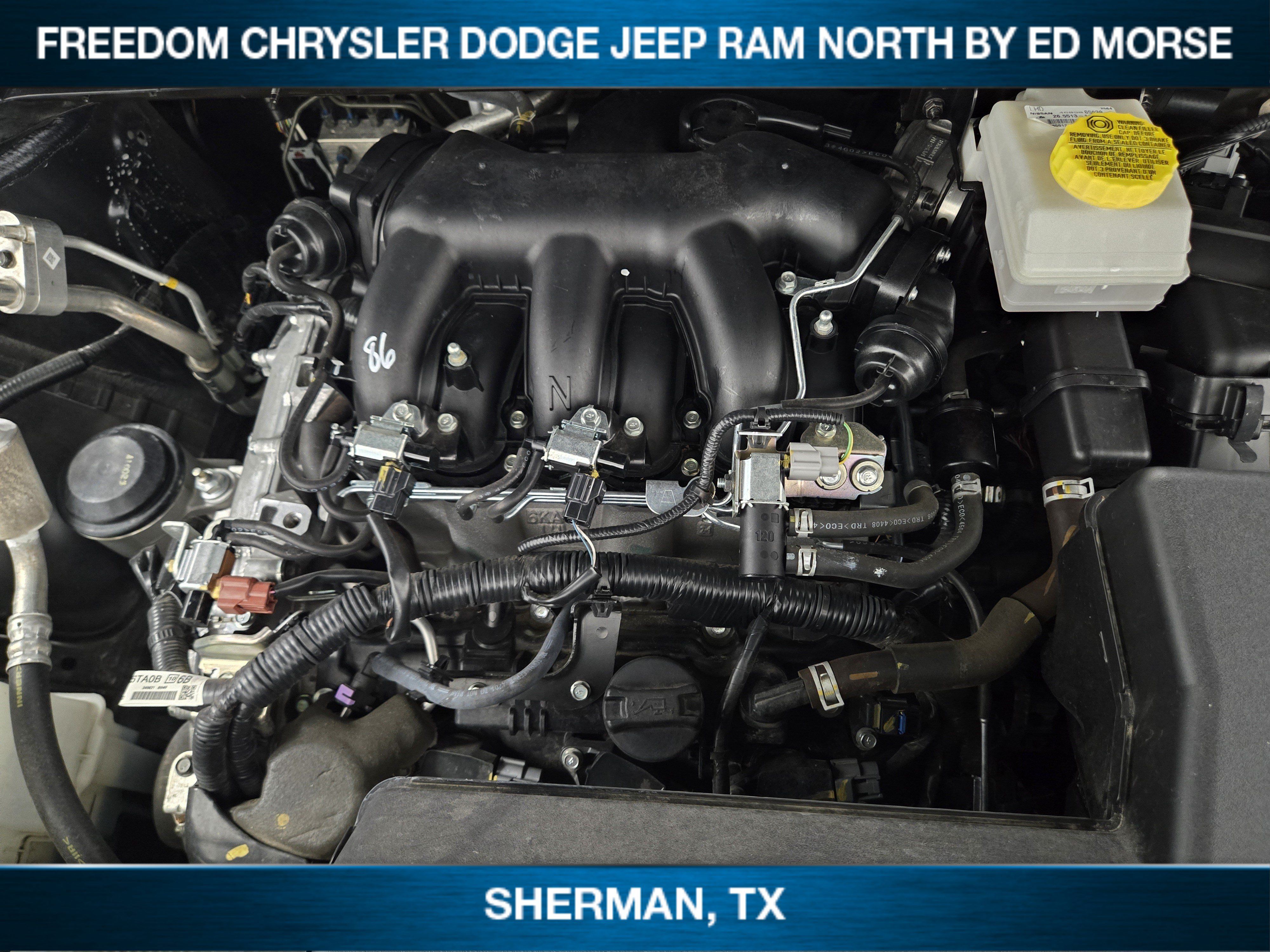 Used 2025 Nissan Pathfinder SV FWD image 22