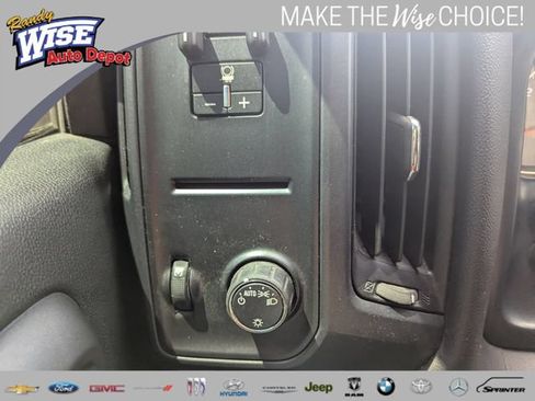 Used 2018 Chevrolet Silverado 1500 Custom w/ Custom Value Package AWD/4WD image 17
