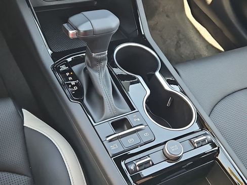 New 2026 Kia K5 GT-Line FWD image 32