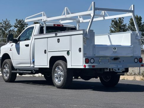 New 2026 RAM 3500 Tradesman AWD/4WD image 5
