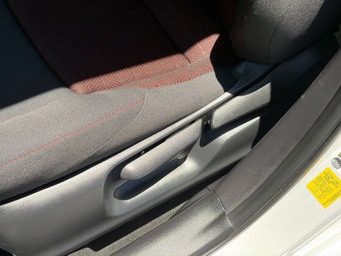 Certified 2025 Toyota Corolla SE FWD image 28