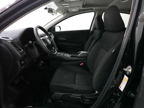 Used 2017 Honda HR-V EX image 12