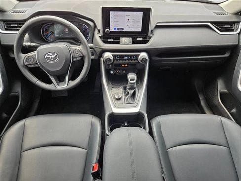 Used 2024 Toyota RAV4 XLE Premium AWD/4WD image 17