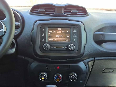 Used 2019 Jeep Renegade Sport FWD image 19