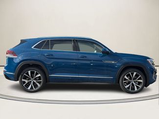 New 2026 Volkswagen Atlas Cross Sport SEL Premium R-Line AWD/4WD video 2