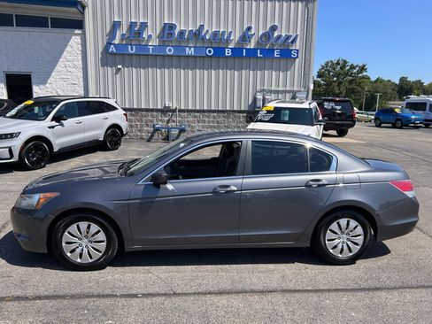 Used 2010 Honda Accord LX image 6