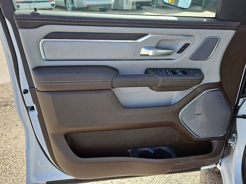 New 2026 RAM 1500 Laramie AWD/4WD image 16