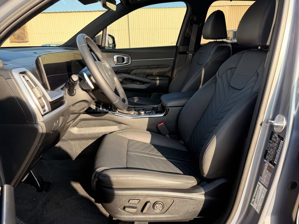 New 2025 Kia Sorento SX Prestige AWD/4WD image 12