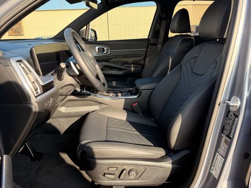 New 2025 Kia Sorento SX Prestige image 12