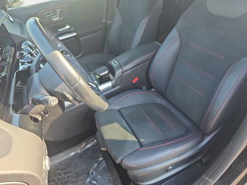 Used 2023 Mercedes-Benz GLA 250 4MATIC image 15