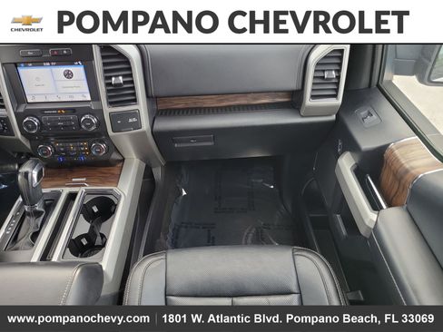 Used 2018 Ford F150 Lariat w/ Equipment Group 501A Mid image 21