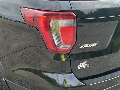 Used 2017 Ford Explorer Sport w/ Equipment Group 401A AWD/4WD image 11