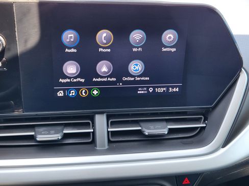 Used 2024 Chevrolet Trax LS w/ LS Convenience Package FWD image 6