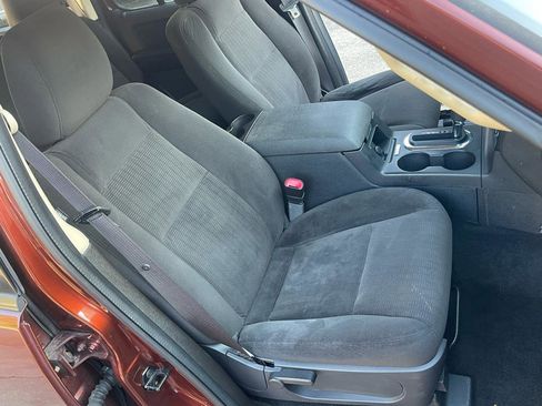 Used 2010 Ford Explorer XLT image 15