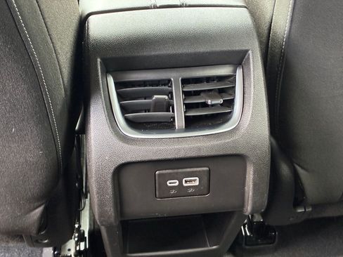 Used 2023 Chevrolet Blazer LT FWD image 24