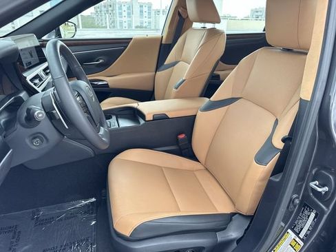 Certified 2025 Lexus ES 350 w/ Premium Package FWD image 11