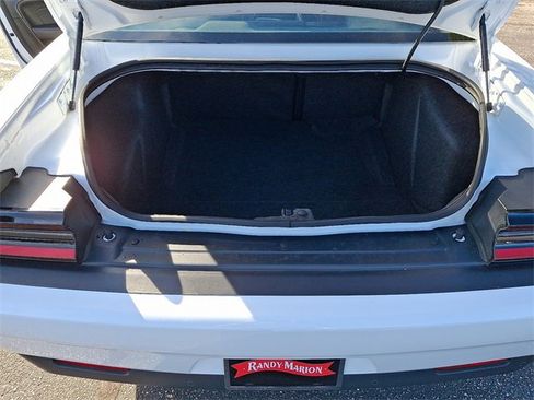 Used 2022 Dodge Challenger R/T w/ Plus Package image 28