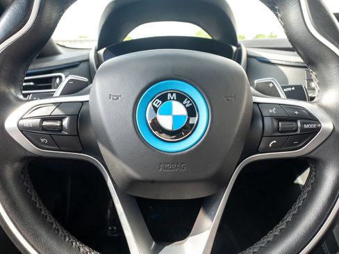 Used 2019 BMW i8 Roadster AWD/4WD image 14