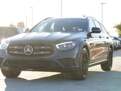 Used 2022 Mercedes-Benz E 450 4MATIC All-Terrain Wagon image 3